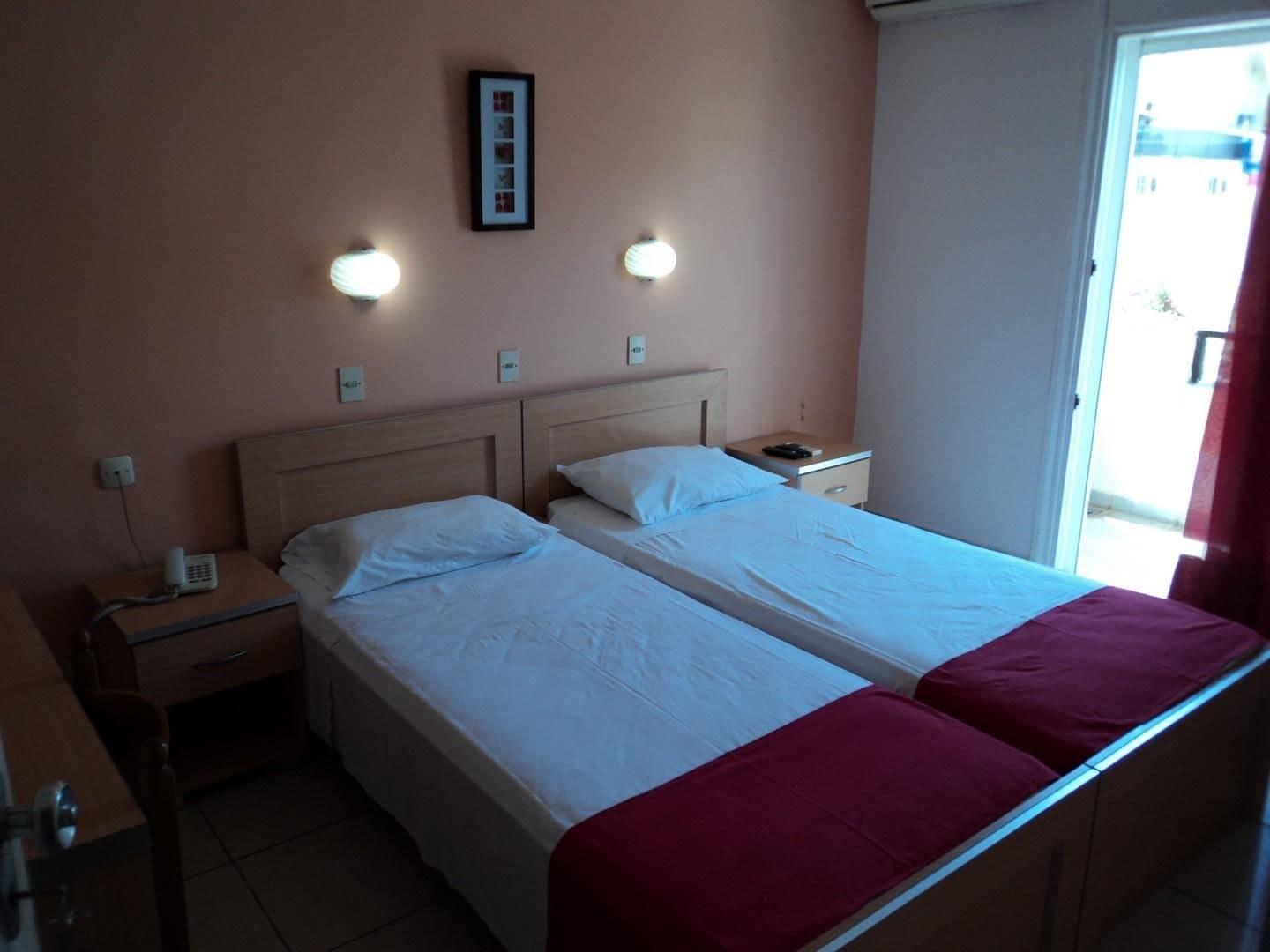 Zefyros Hotel Rhodes City Buitenkant foto