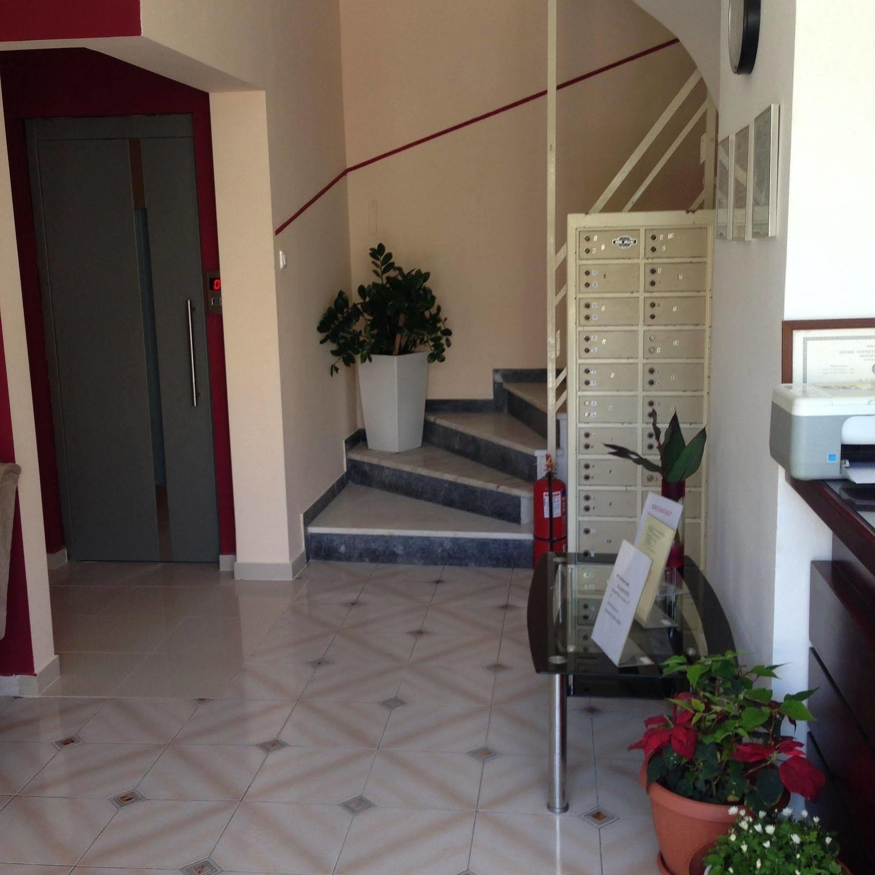Zefyros Hotel Rhodes City Buitenkant foto